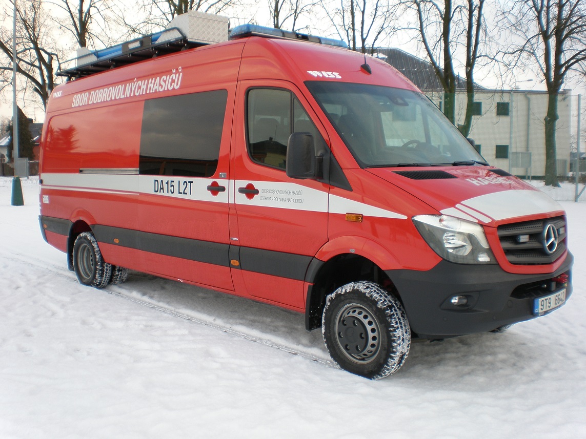 Mercedes-Benz Sprinter DA-15